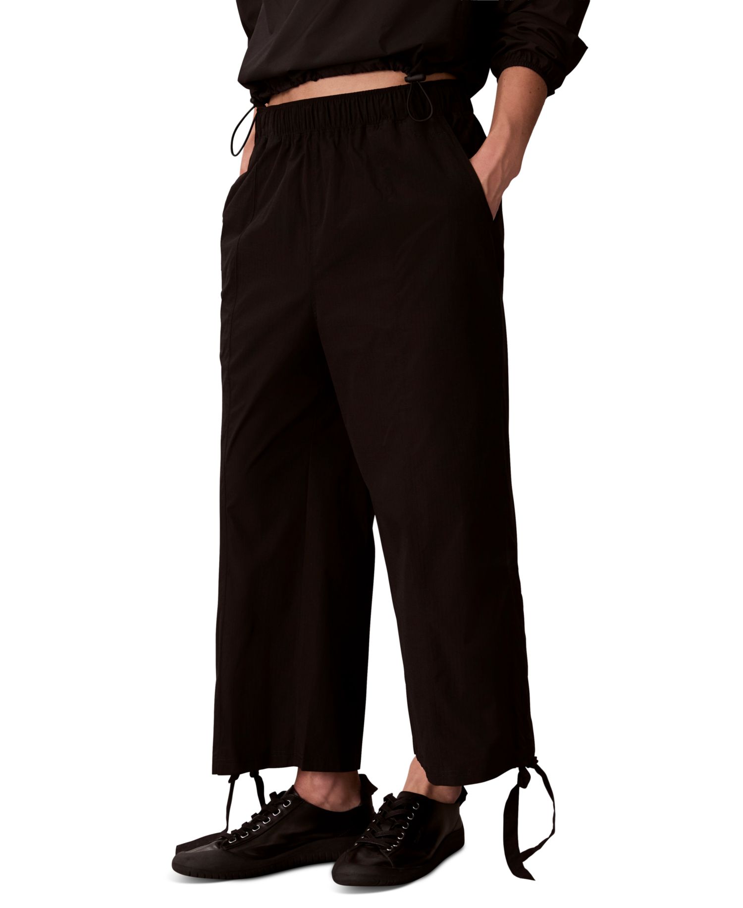 Women's Cargo Capri Pants