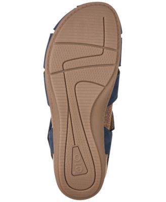 Women's Brentia Leather Criss-Cross Flat Sandals