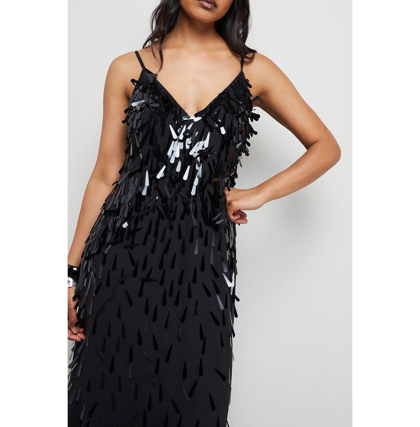 Женское платье Warehouse Premium Teardrop Embellished Midi, цвет: Чёрный — фото 8