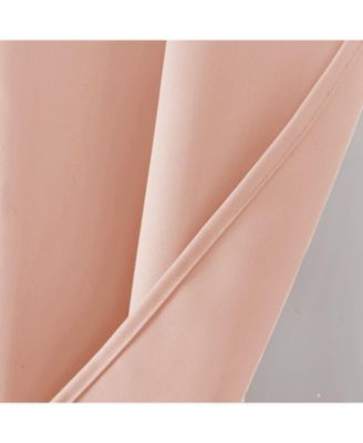 100% Polyester 250 GSM Riley 100% Blackout Grommet Panel