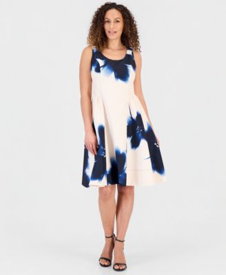 Petite Printed Scoop-Neck Sleeveless Dress