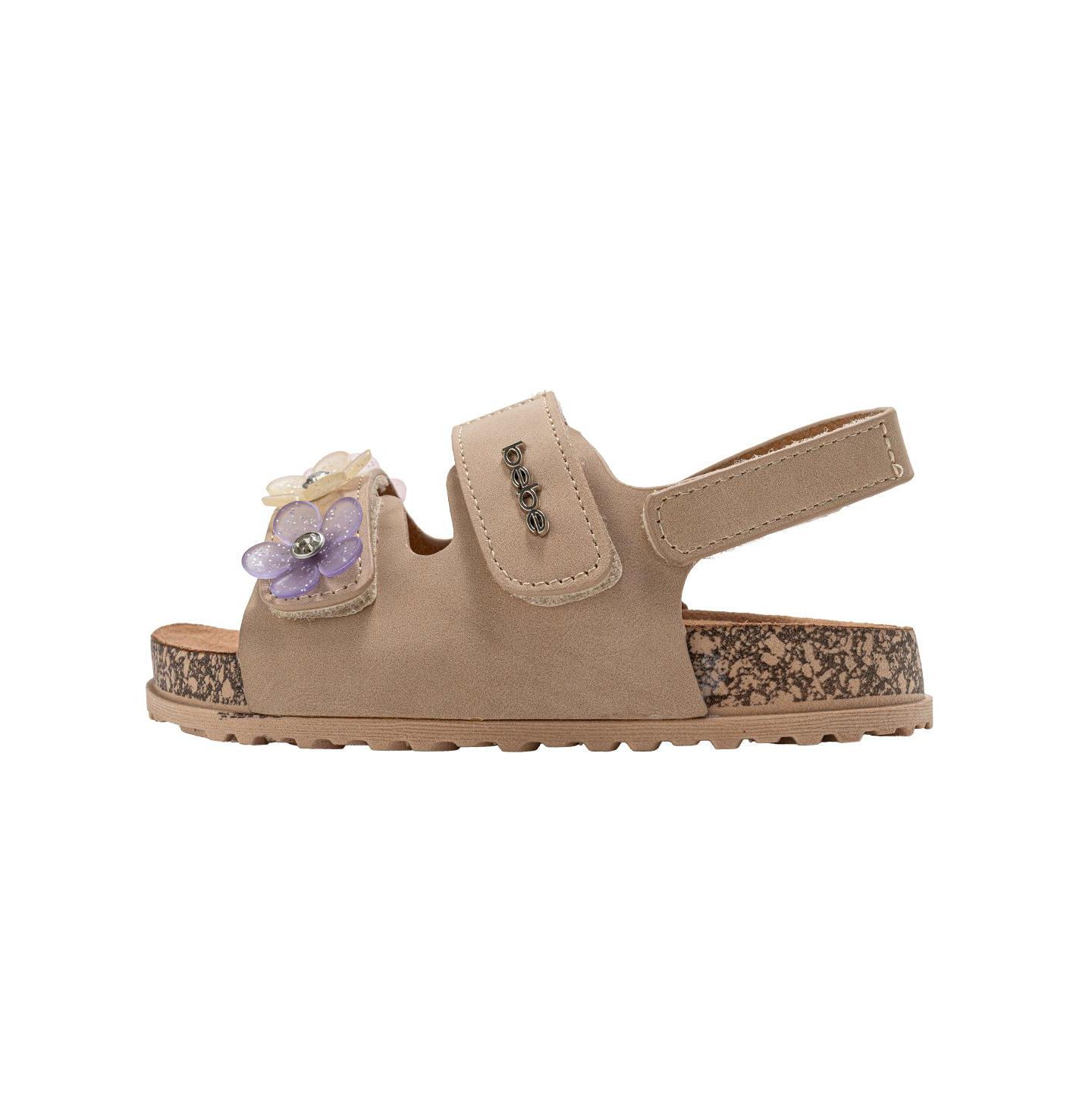 Сандалии Bebe Footbed Slide Sandals - Sparkle Finish with Glitter Flower Detail для девочек, цвет: Рыжевато-коричневый — фото 7