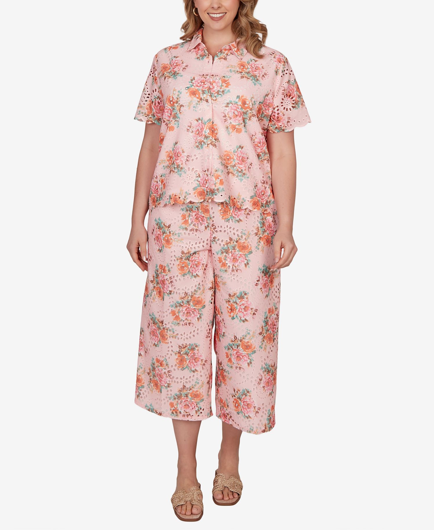 Plus Size Floral Scalloped Hem Camp Shirt