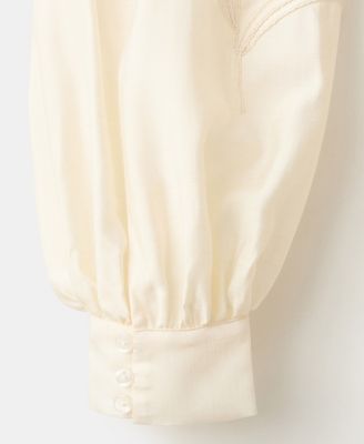 Women's Floral Embroidery Cotton Blouse