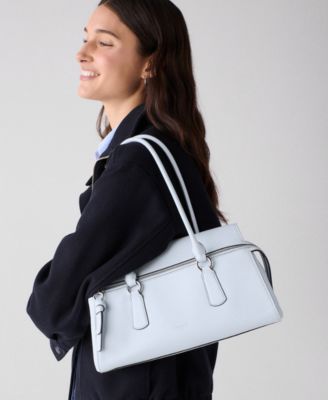 Bond Medium Shoulder Bag