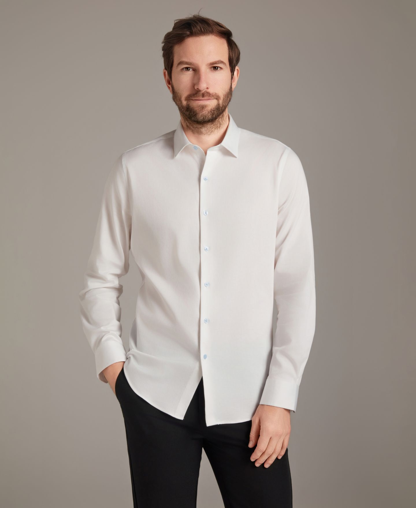 Мужская рубашка Bar III Sateen Solid Contrast Buttons Dress Shirt, цвет: Белый / Индиго — фото 6