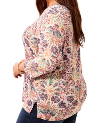 Plus Size Inclusive 3/4-Sleeve Crew Neck Top