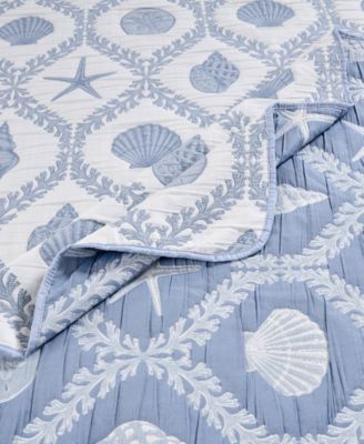 Laguna Reversible Jacquard Woven Matelass&eacute; Throw, 50" x 60"