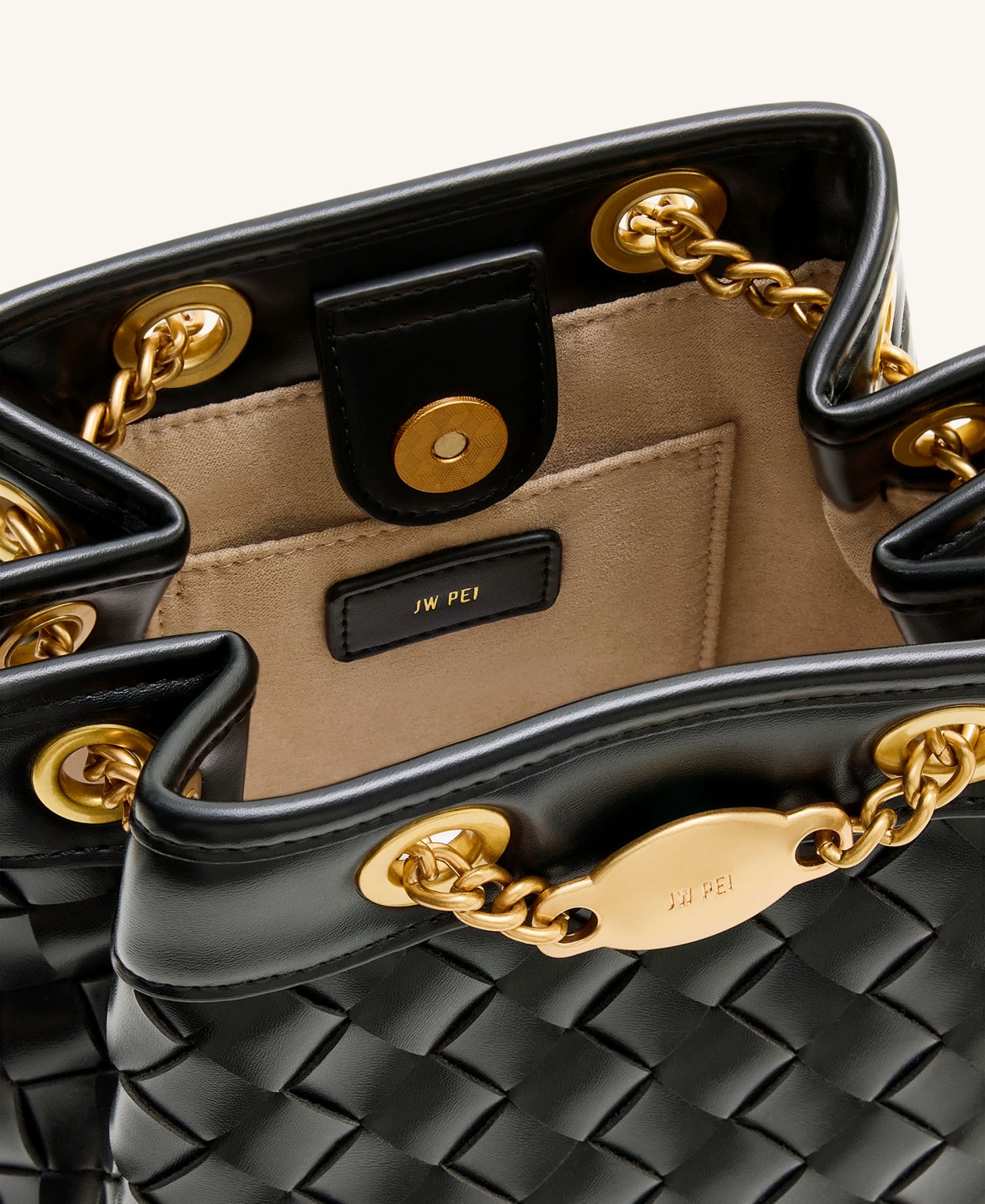 Yara Hand-Woven Bucket Handbag
