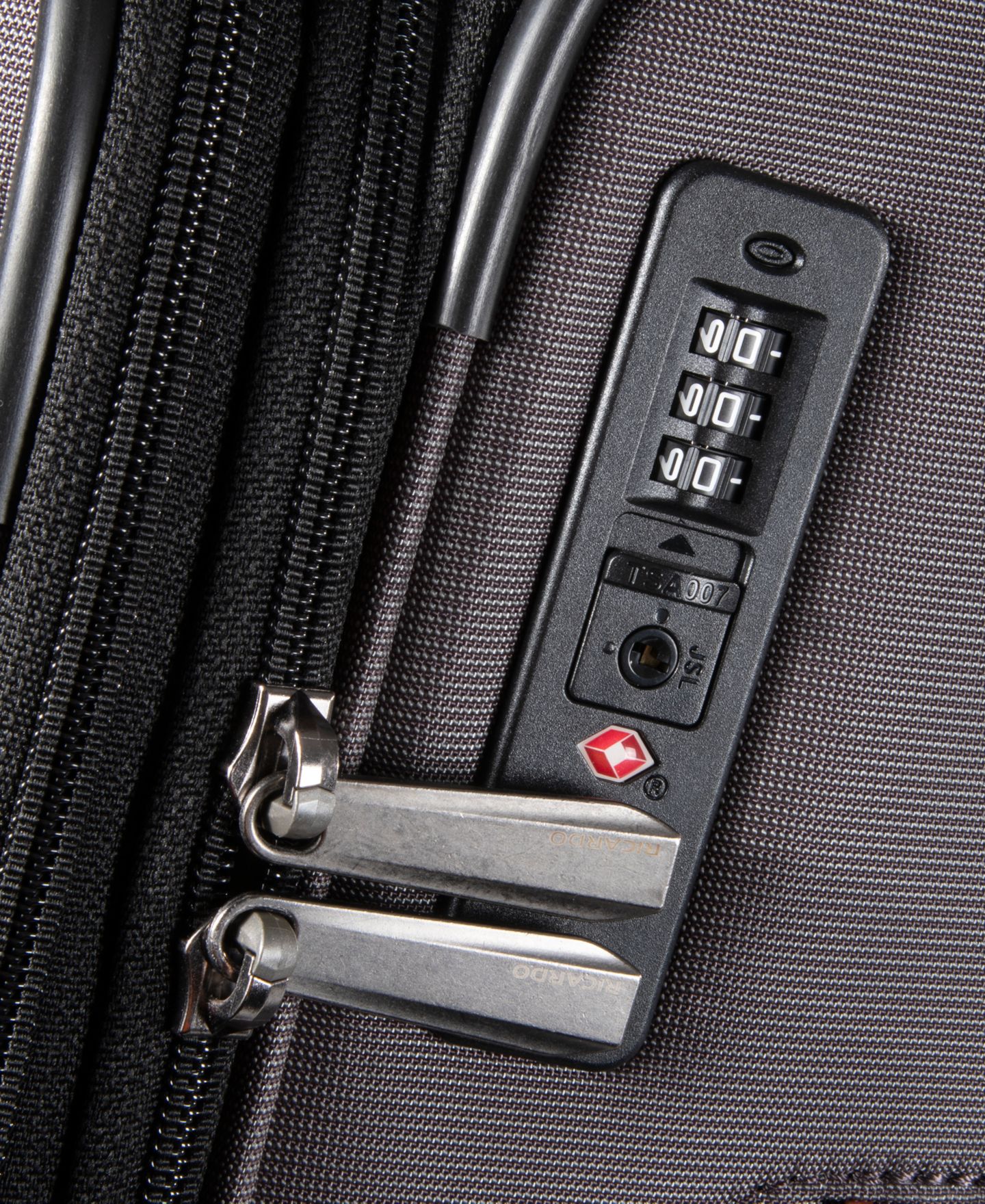 Чемодан Ricardo Montecito 3.0 Large Check-In Spinner Suitcase, цвет: Серый — фото 9