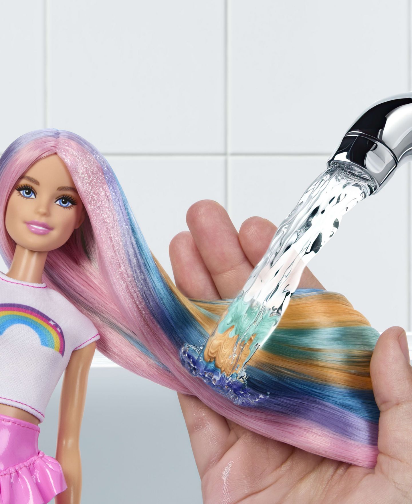 Детская кукла Barbie Rainbow Sparkle Hair 7.5" Hair Styling Fashion Doll, Ages 3+ — фото 4