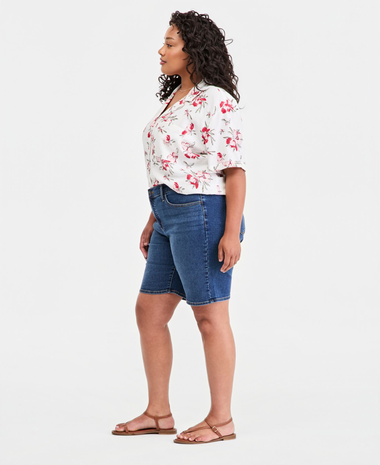 Plus Size Mid-Rise Shaping Bermuda Shorts