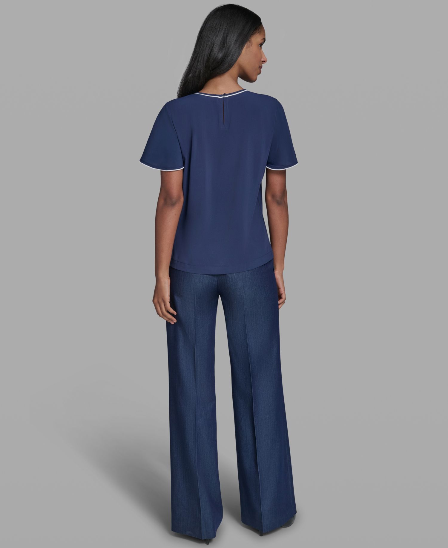 Women's Crew Neck Short-Sleeve Blouse