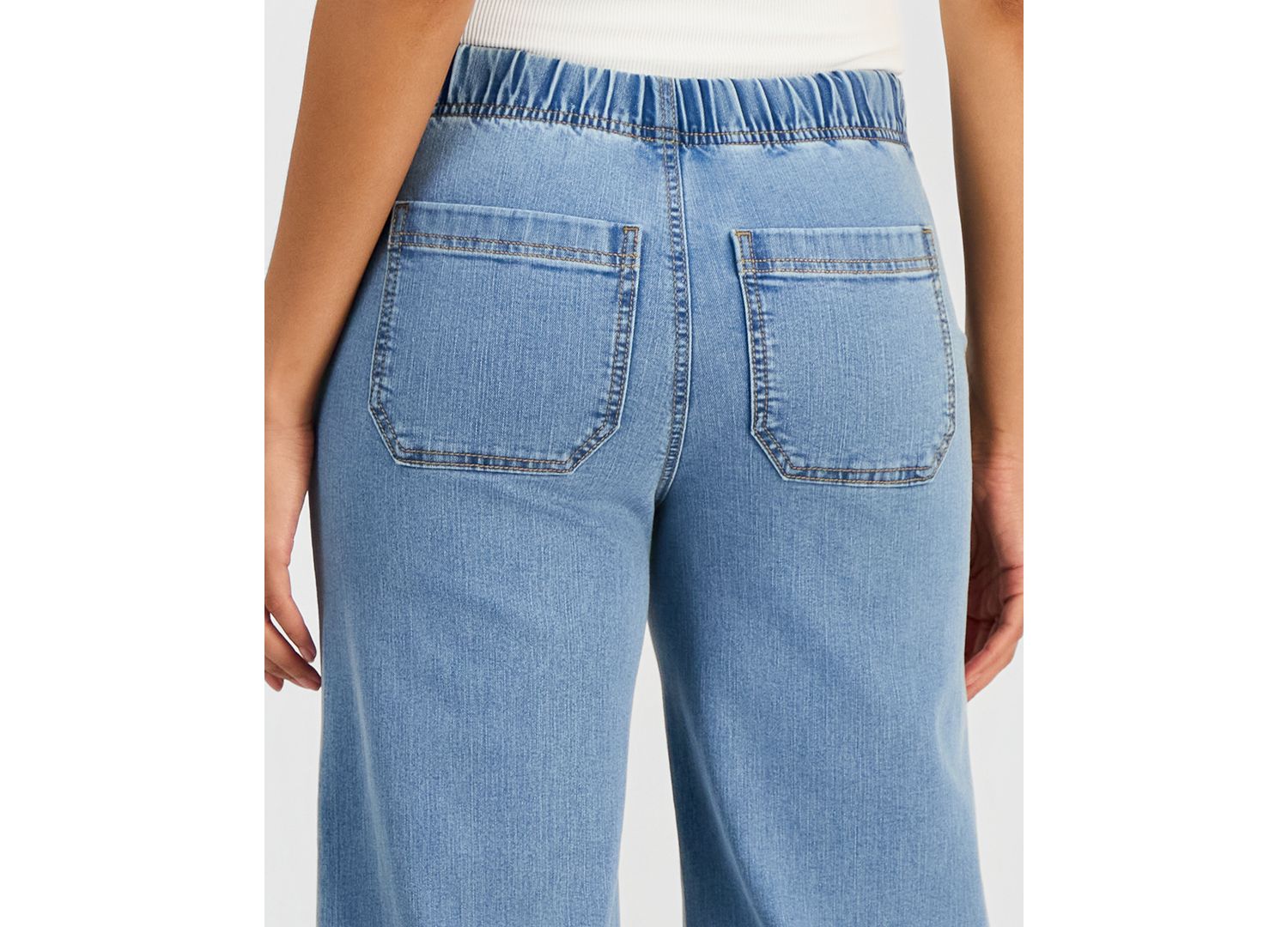 Women's Sequined Pull-On High-Rise Cropped Wide Leg Jeans
