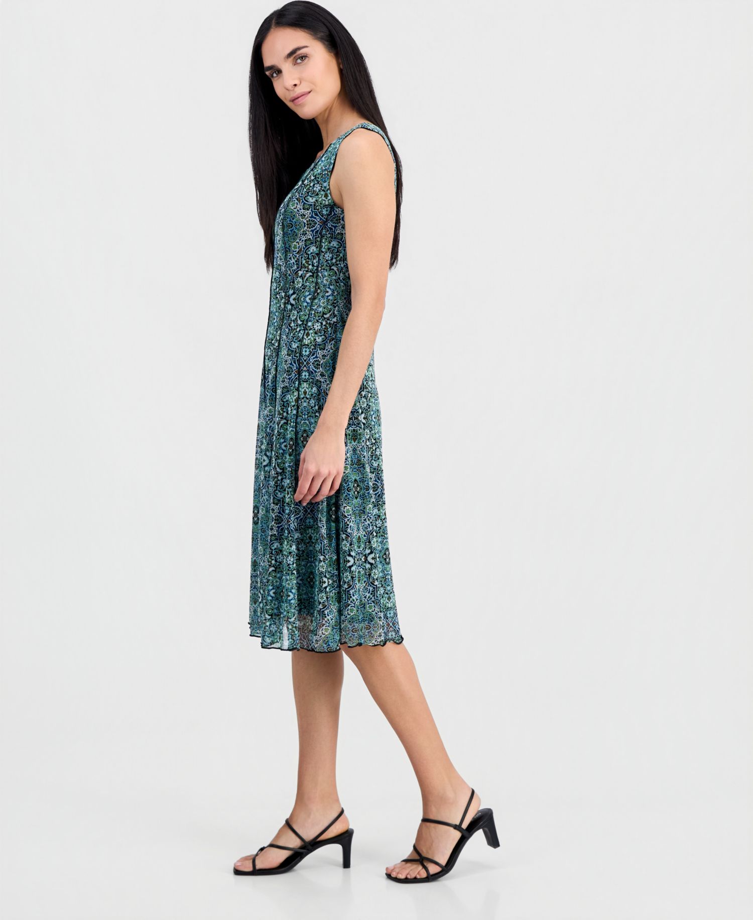 Petite Sleeveless Fit & Flare Dress