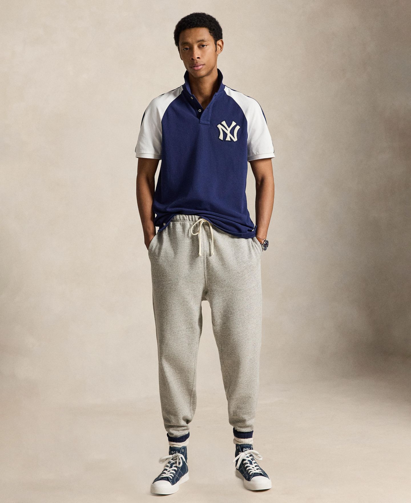 Мужское поло Polo Ralph Lauren Raglan Short-Sleeve Polo Shirt, цвет: Тёмный кобальтовый / Белый — фото 2