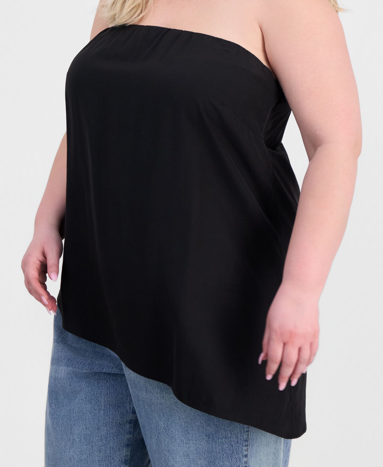 Trendy Plus Size Asymmetrical-Hem Strapless Top