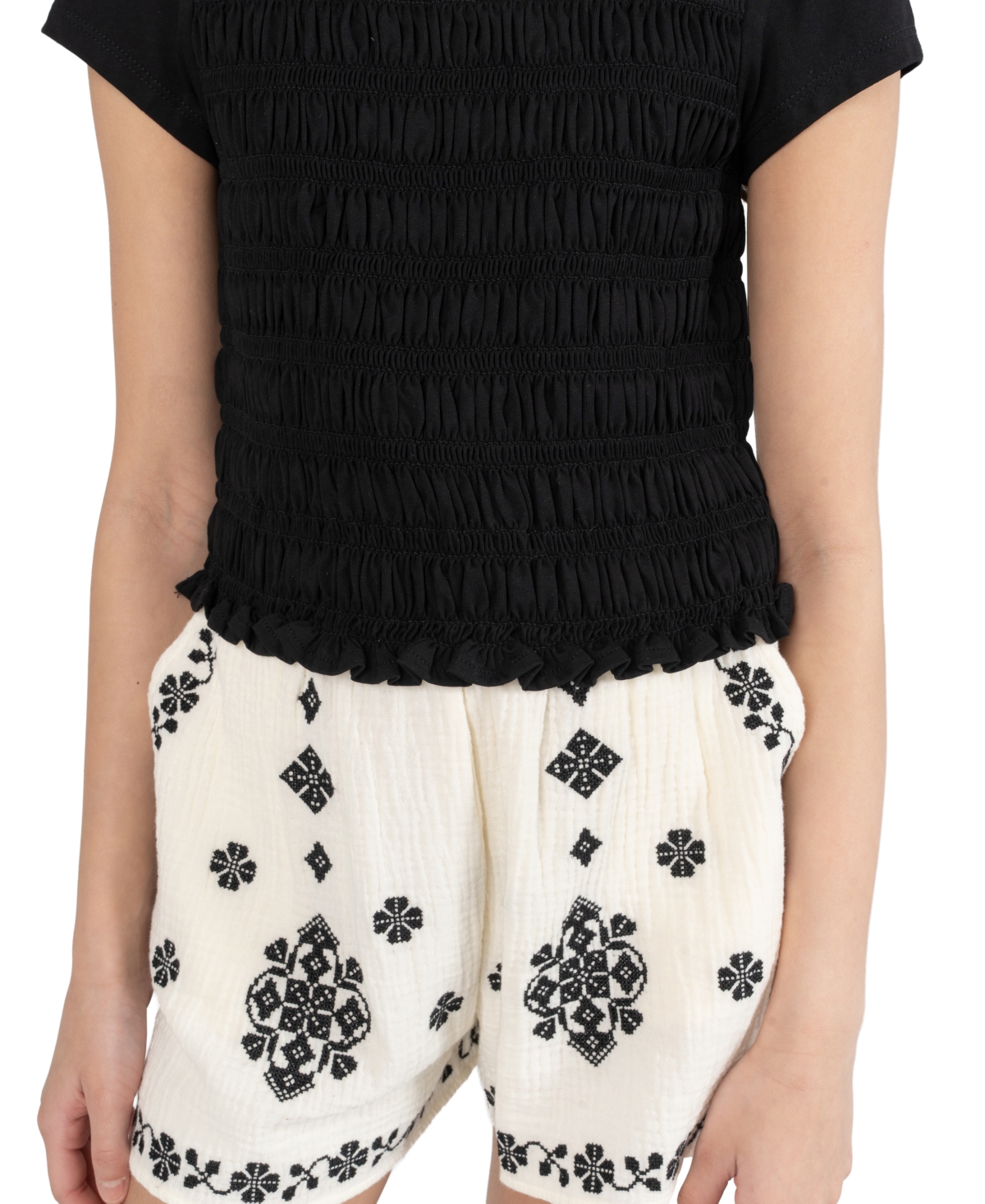 Tween Diva Girls' 7-16 Smocked Top and Embroidered Gauze Shorts, 2-Piece Set