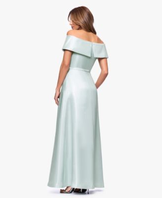 Women's Off-The-Shoulder Ball Gown