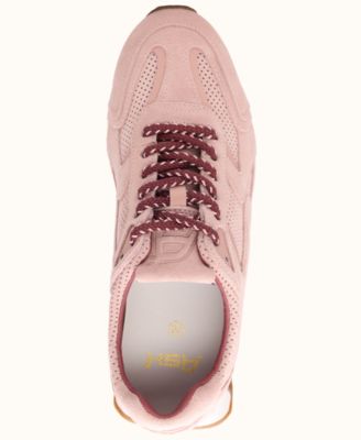 Women's Kasar Round Toe Sneakers