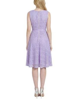 Women's Sleeveless Lace Belted Dress