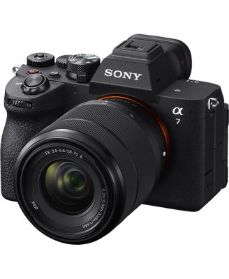 Alpha a7 V Mirrorless Camera with FE 28-70mm f/3.5-5.6 OSS II Lens