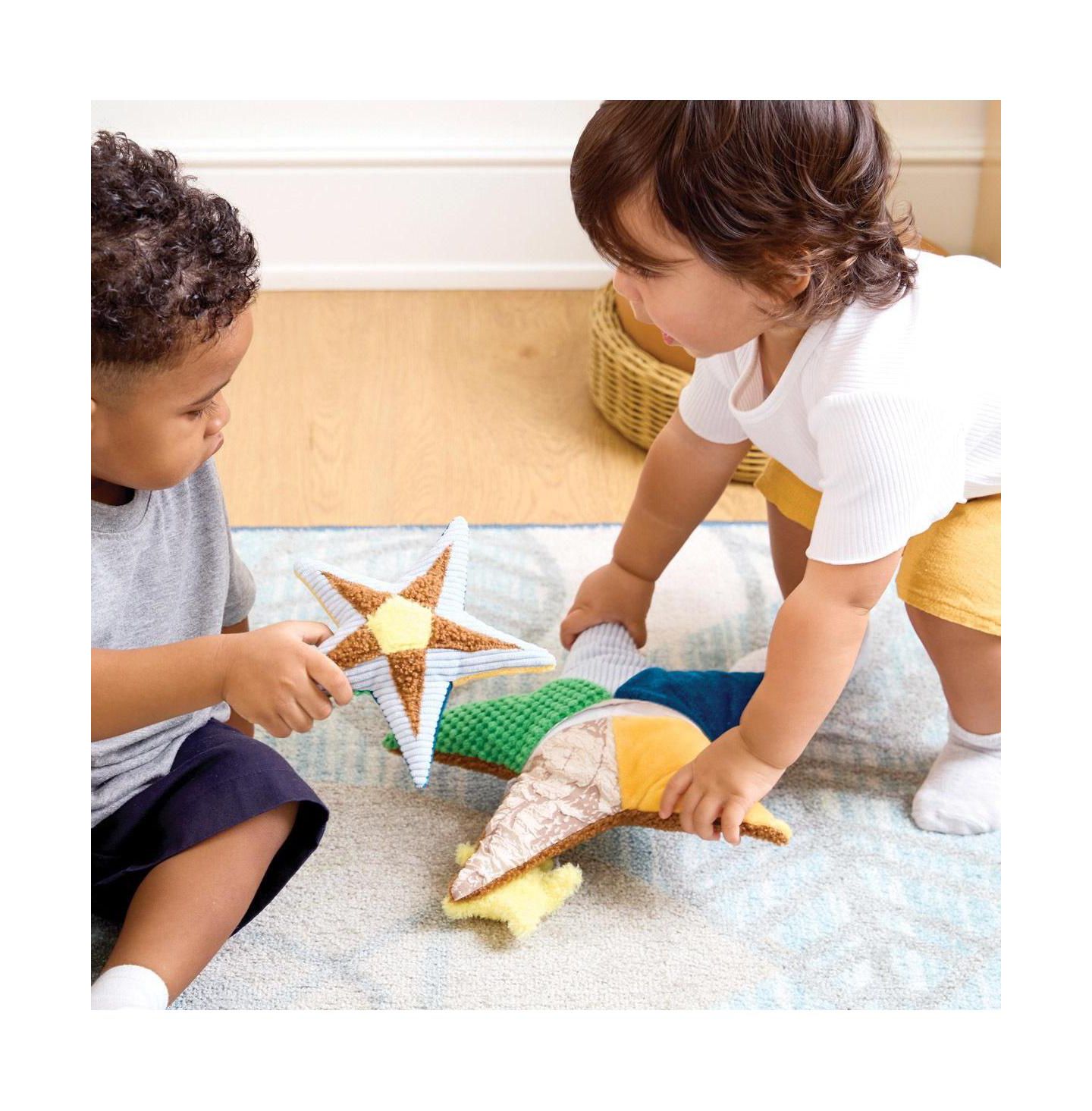 Детские мягкие игрушки Kaplan Early Learning Sea Stars Crinkle Plush, 2-Piece Set, цвет: Разноцветный — фото 2