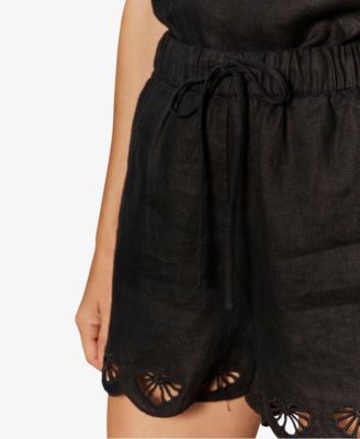 Women's Scallop Pull-On Shorts