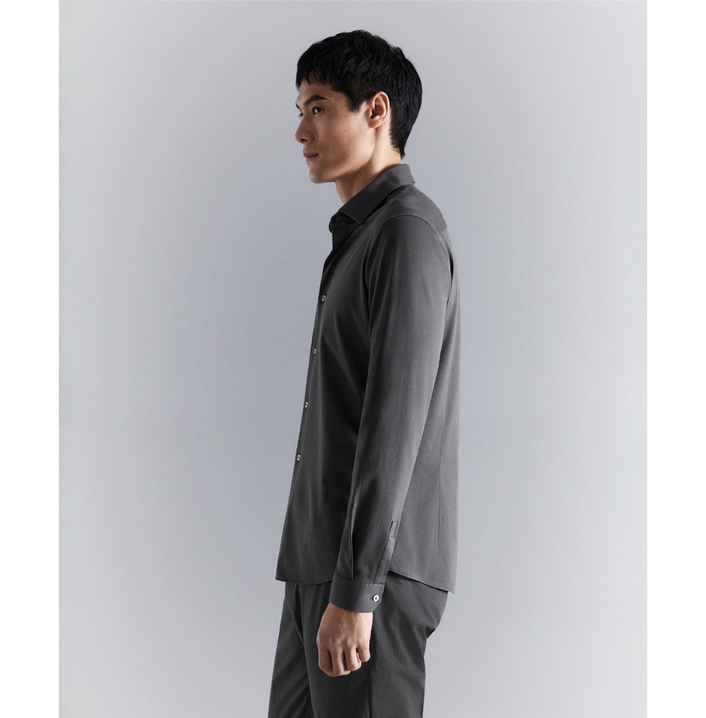 Мужская рубашка MANGO Comfort Stretch Non-Iron, цвет: Угольный — фото 4