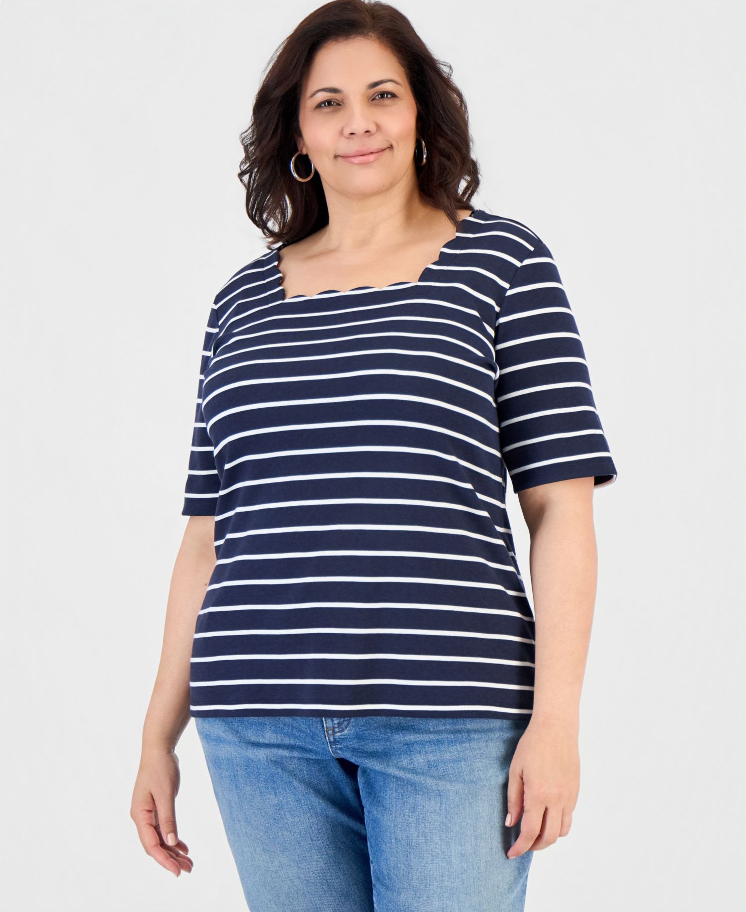 Petite Elbow-Length Scallion Clover Square Neck Top