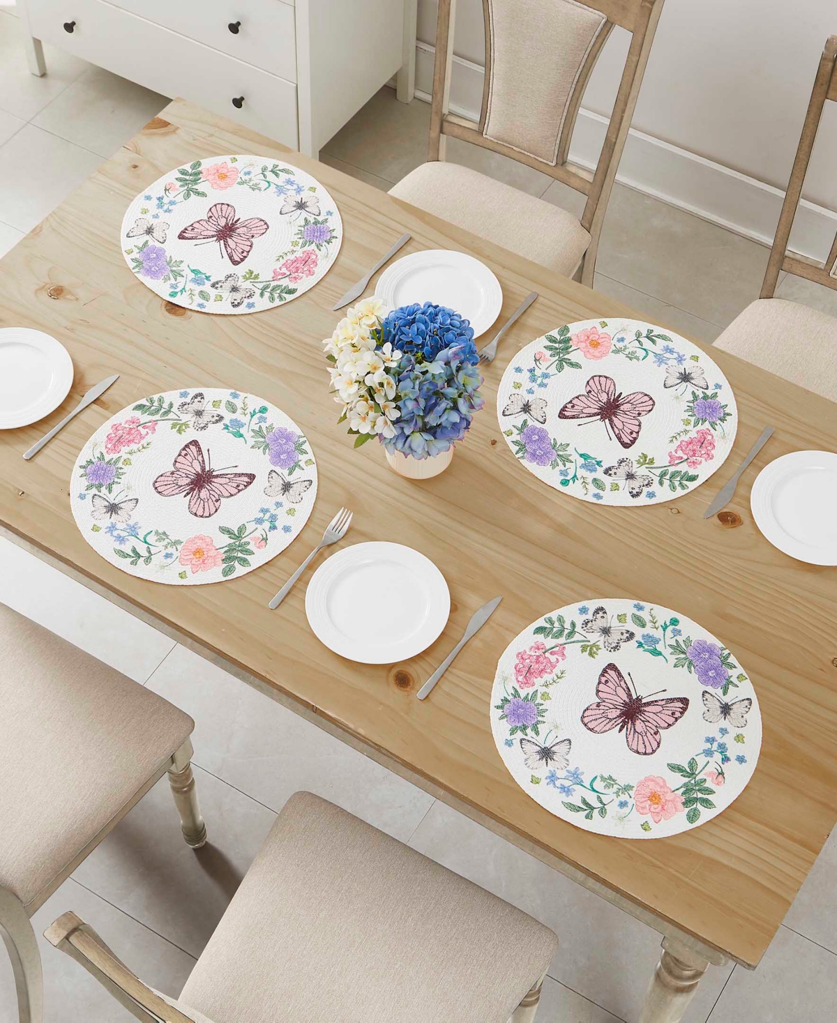 Avanti Meadow Woven Braided Round Placemats, Set of 4