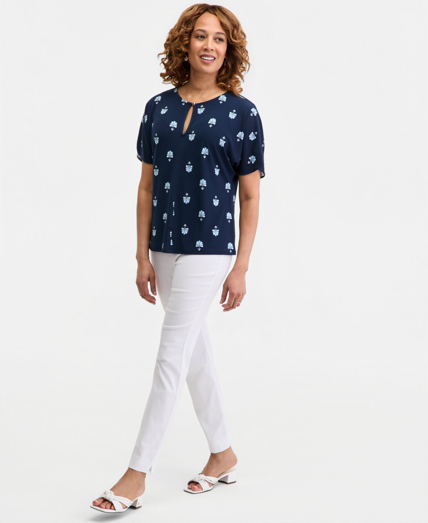 Petite Painted Fan Keyhole Short-Sleeve Top