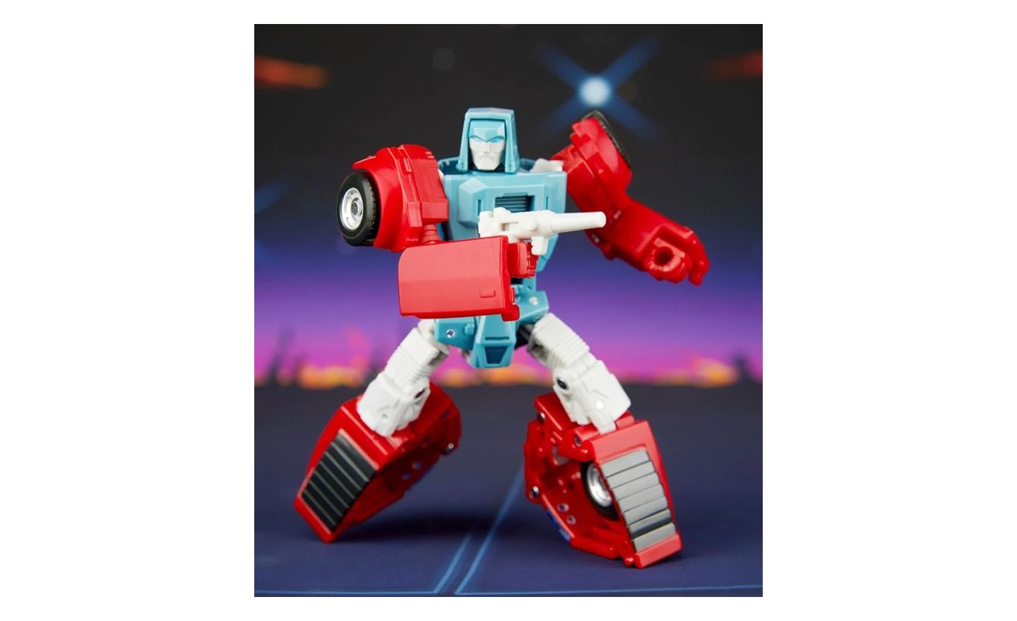 Детская фигурка Transformers Windcharger Deluxe Class Studio Series: The Movie 86, цвет: Разноцветный — фото 1