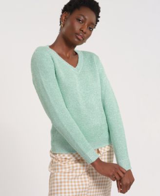 Women's Long-Sleeve V-Neck Knitted Sweater