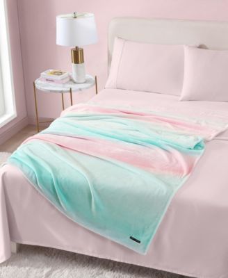 Ombre Printed Plush Throw, 70" X 50"