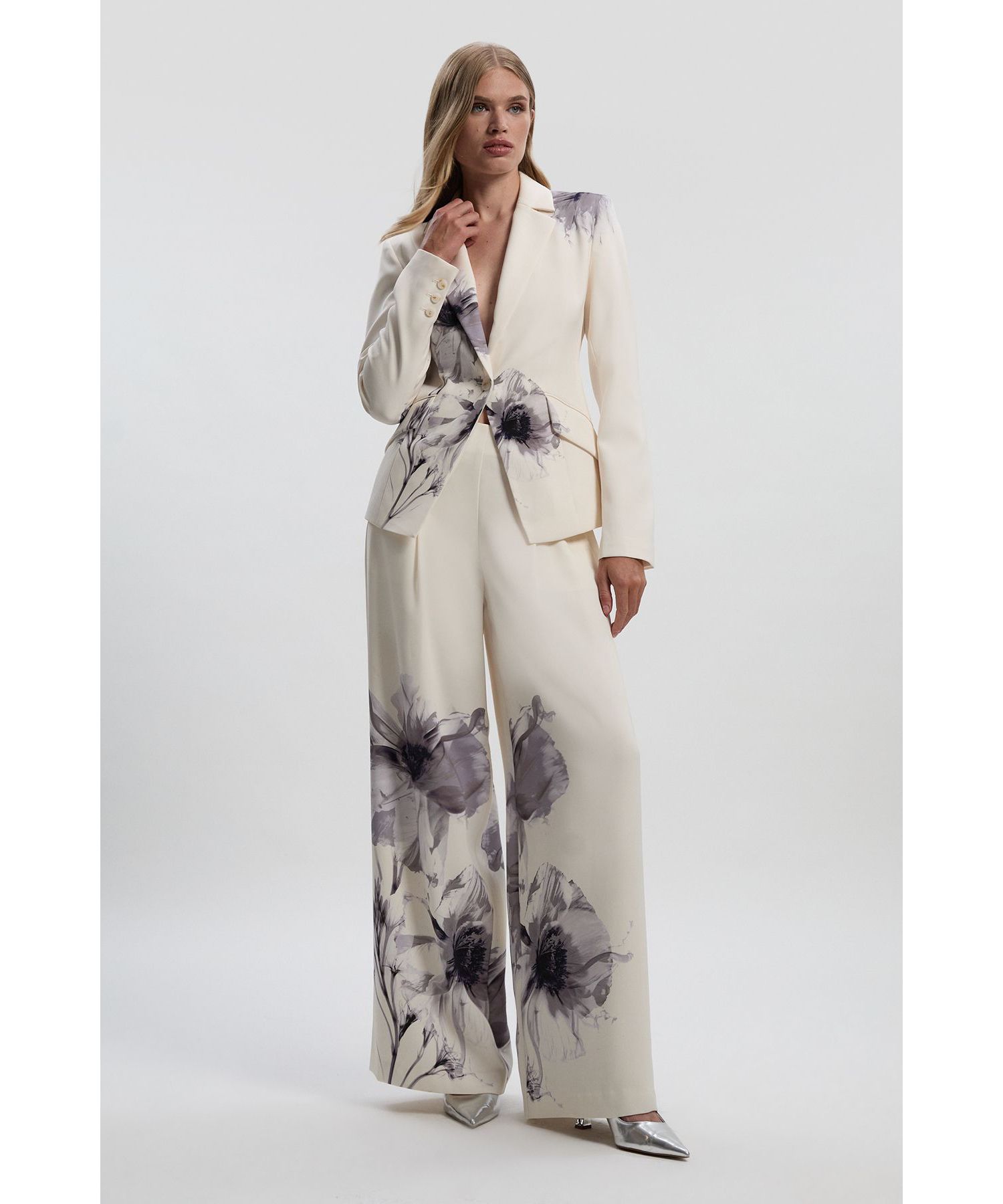 Women's Floral Crepe Single Breasted Blazer
