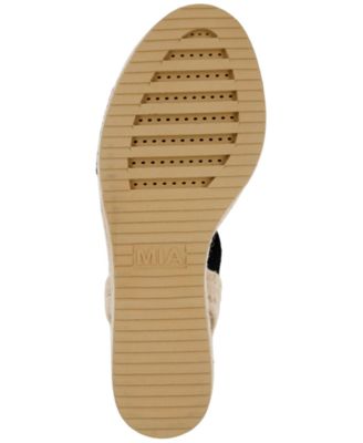 Women's Brittni Round Toe Wedge Sandals