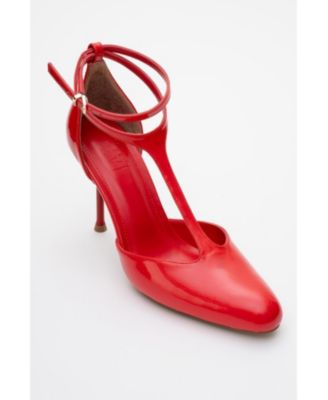 Jon T Strap Pump (Women)