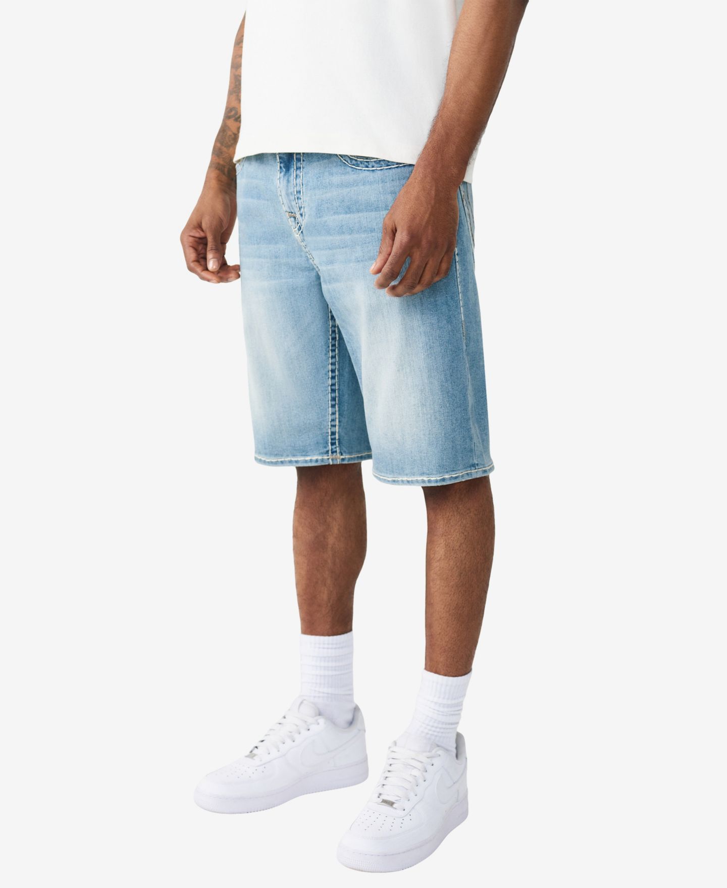 Мужские шорты True Religion Regular-Fit Baggy, цвет: Средняя варка, вариант 1 — фото 2