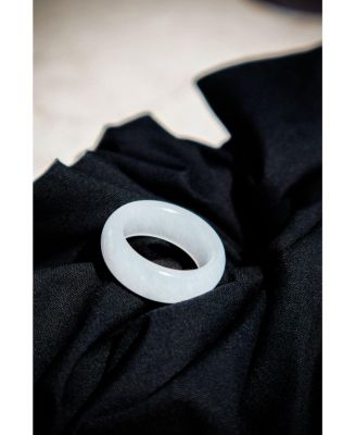Tee &acirc;€” jade stone ring