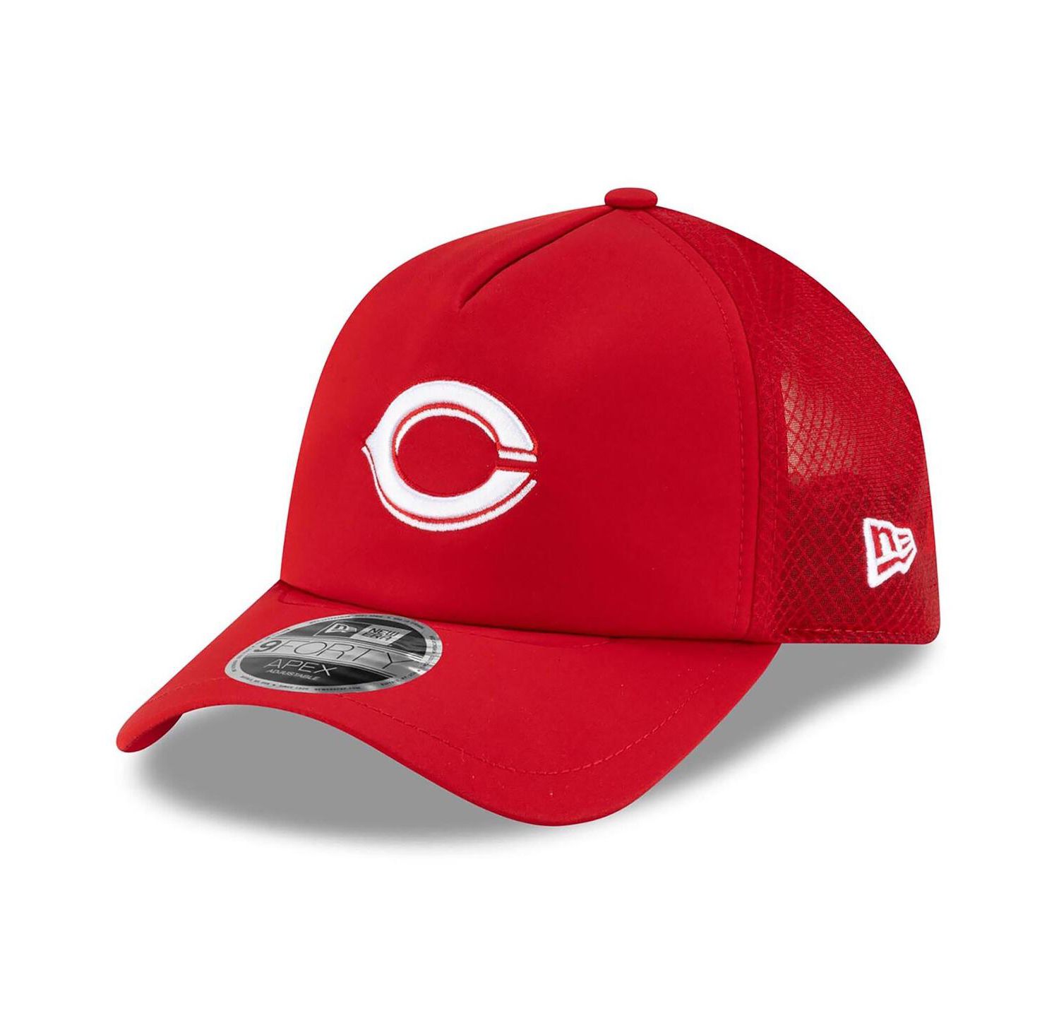 Men's Red Cincinnati Reds 2026 Batting Practice Apex 9FORTY Adjustable Trucker Hat