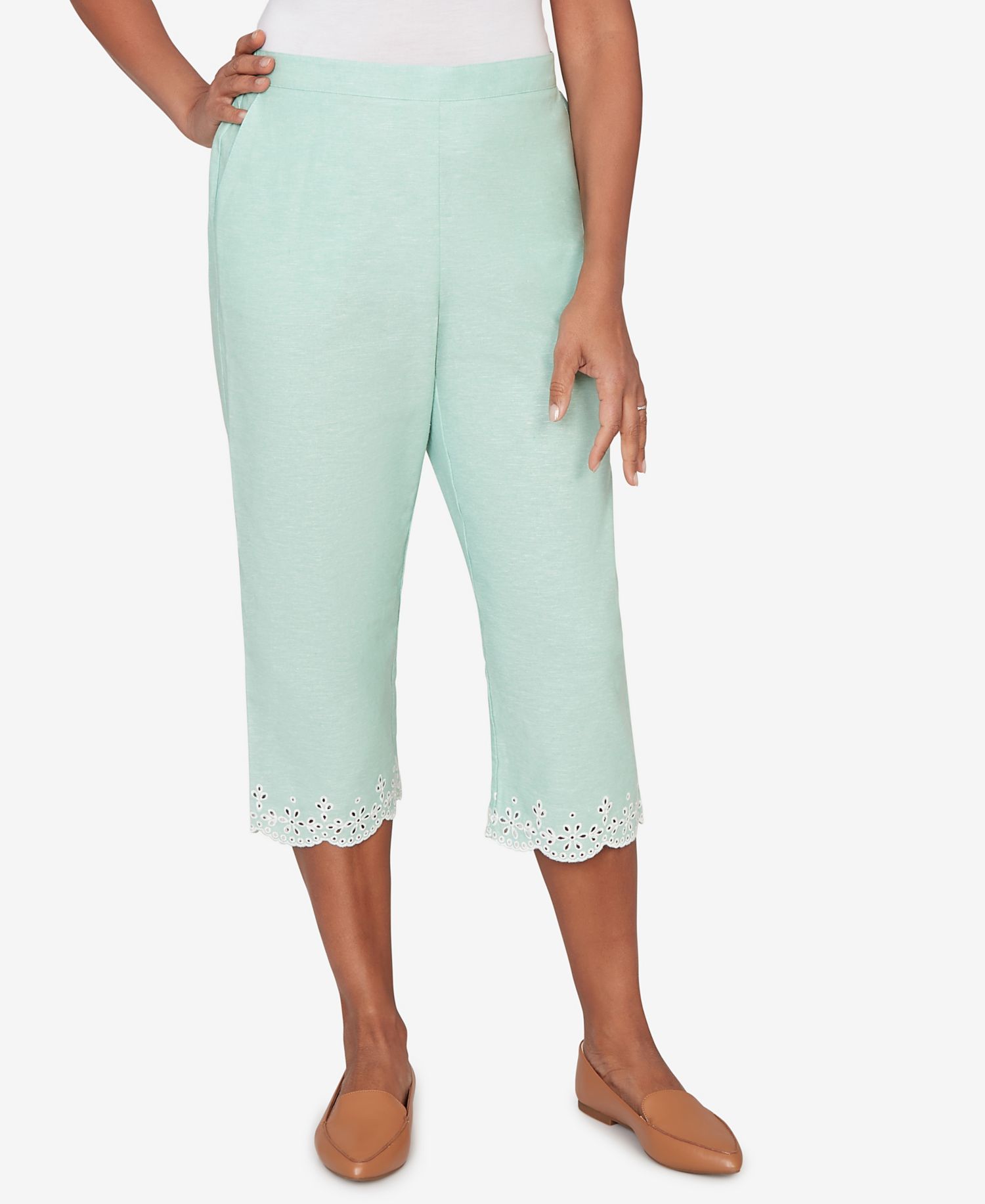 Women's Caribbean Blues Eyelet Embroidered Cuff Capri Pants