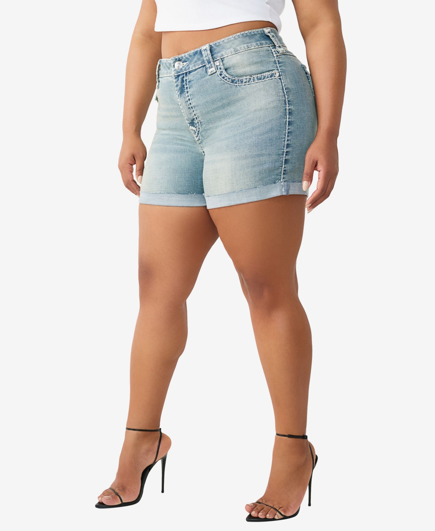 Женские шорты True Religion Plus Size Jennie Mid-Rise, цвет: Средняя варка — фото 2