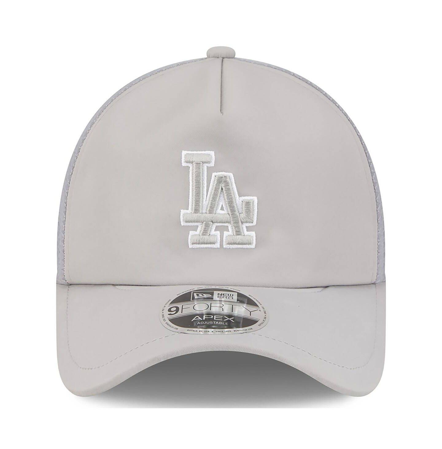 Мужская кепка New Era Gray Los Angeles Dodgers 2026 Batting Practice Apex 9FORTY Adjustable Trucker Hat — фото 4