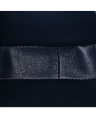 Medium Triomphe Shoulder Bag Smooth Calfskin