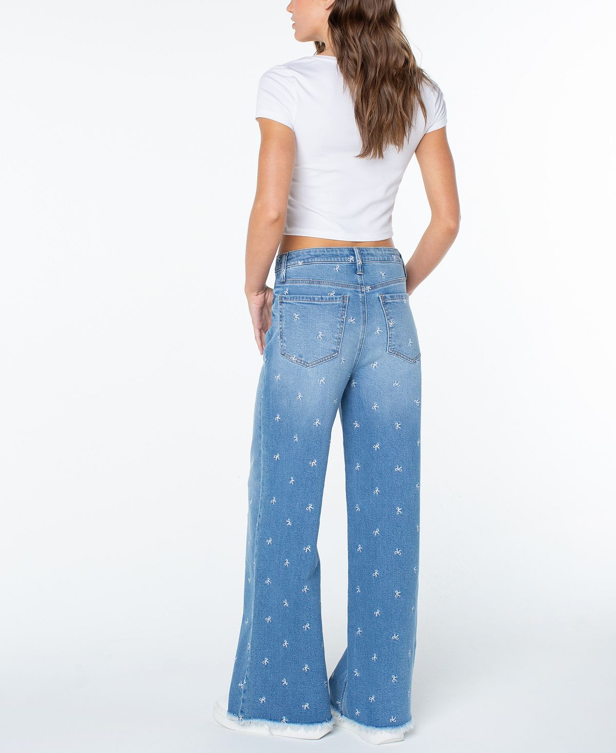 Celebrity Pink Women's Embroidered Wide-Leg Jeans view 4 — MAYCSS fashion products