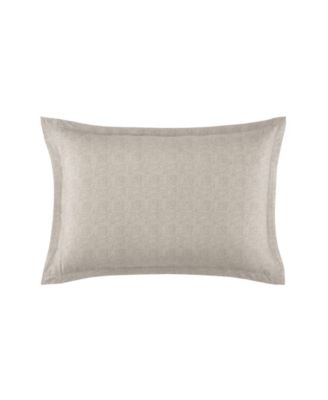 Lucio Cotton Sham, Standard