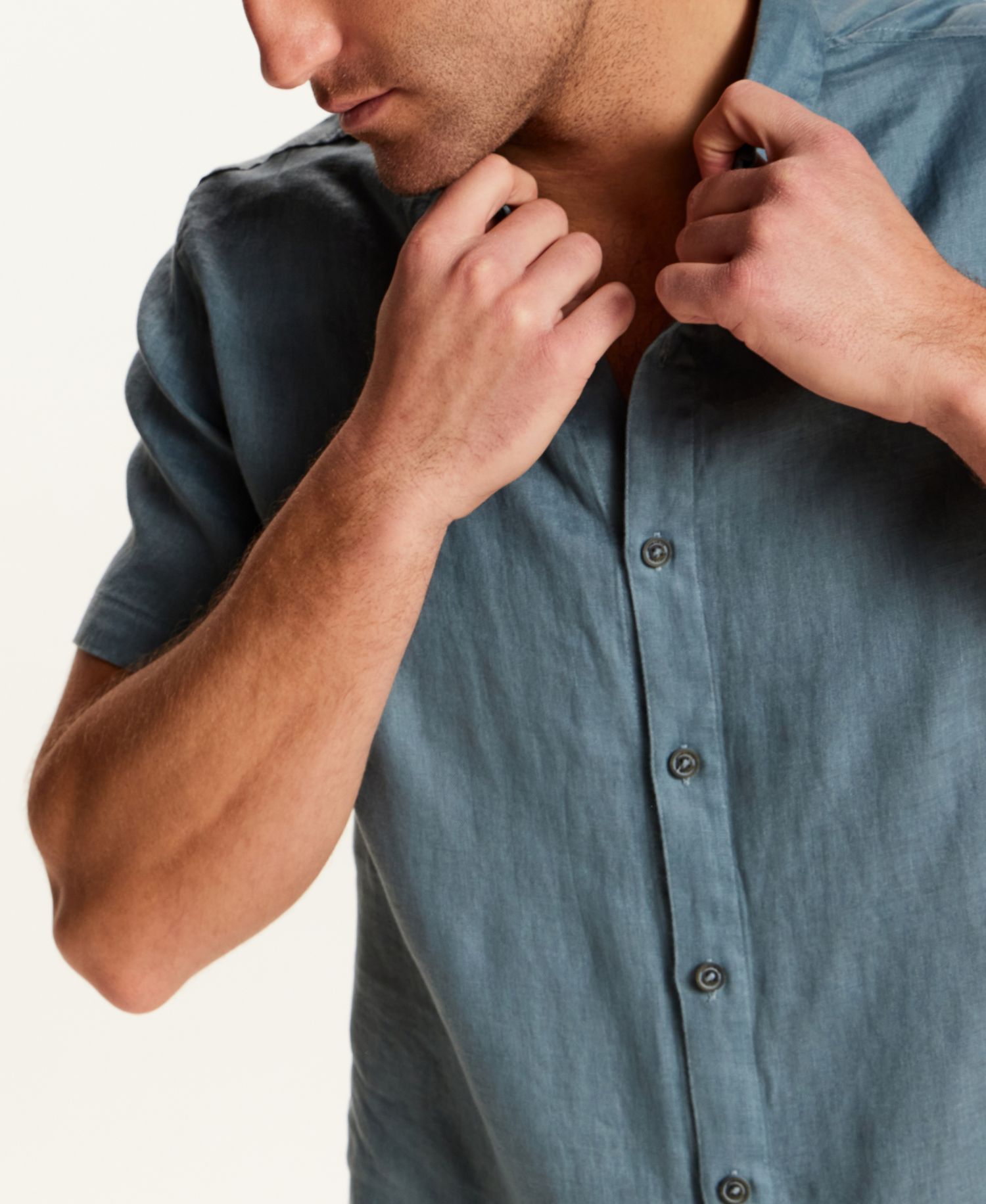 Men's Short-Sleeve Linen Shirt