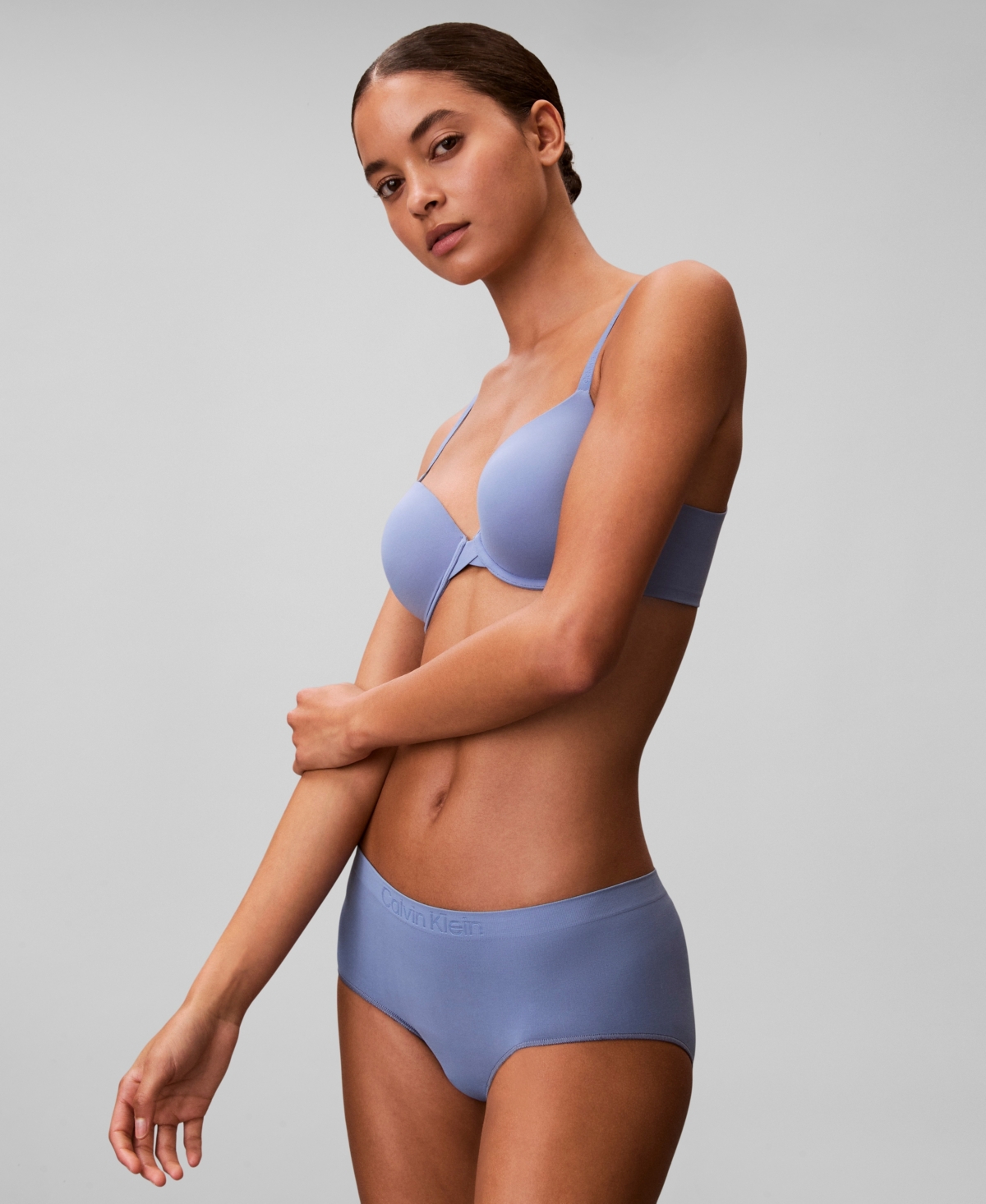 Calvin Klein Women's Bonded Flex Boyshort Underwear QD3961