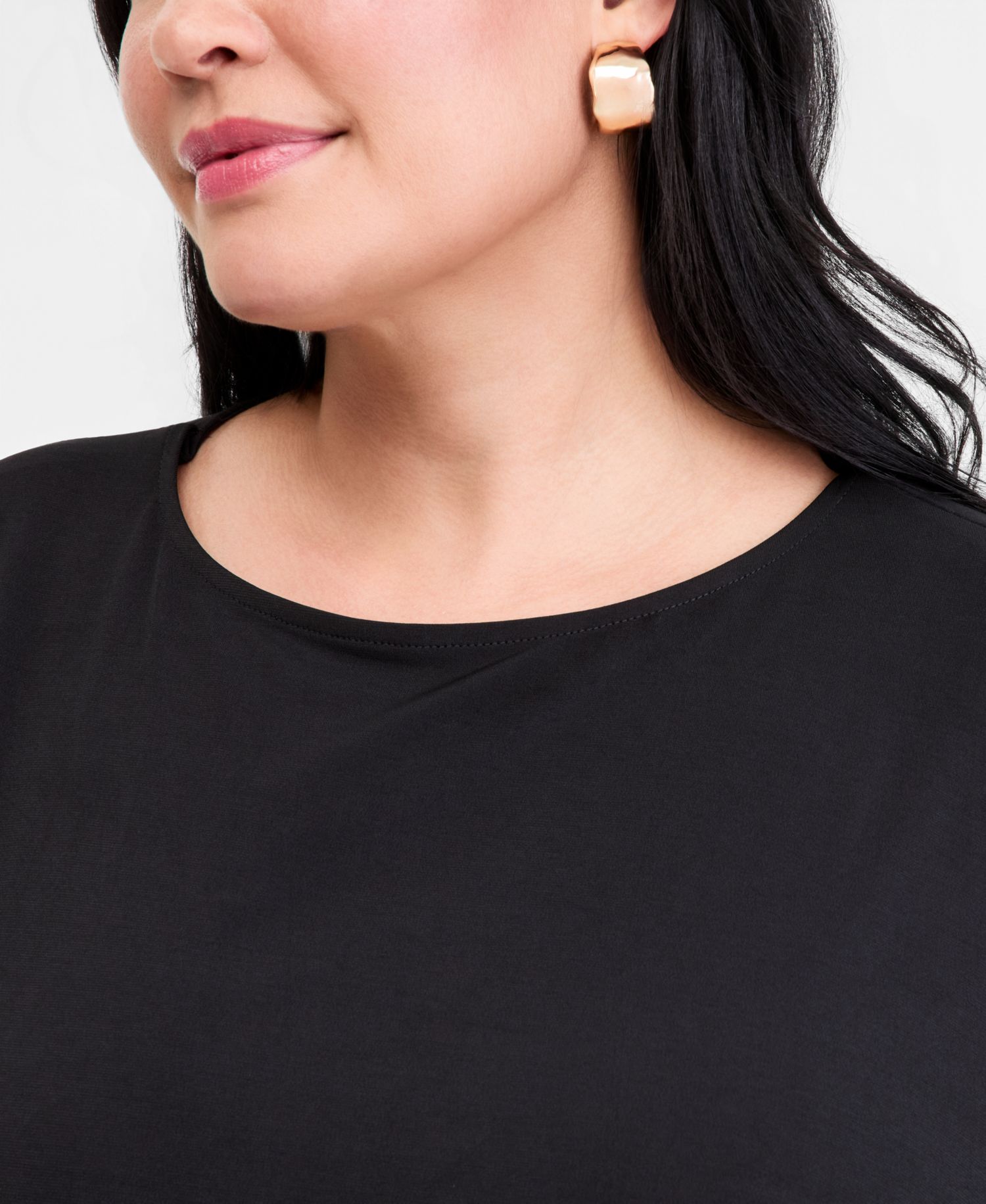 Plus Size Ruched-Side Short-Sleeve Top
